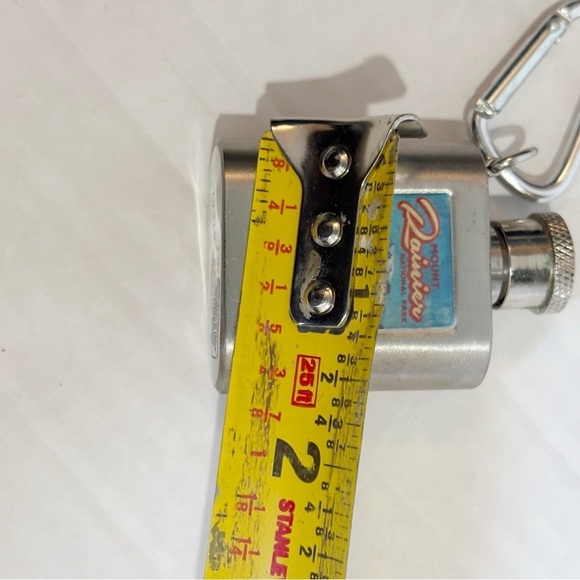 Mount Rainier National Park Stainless Steel 1oz Flask Keychain Mount Tahoma - Picture 8 of 8